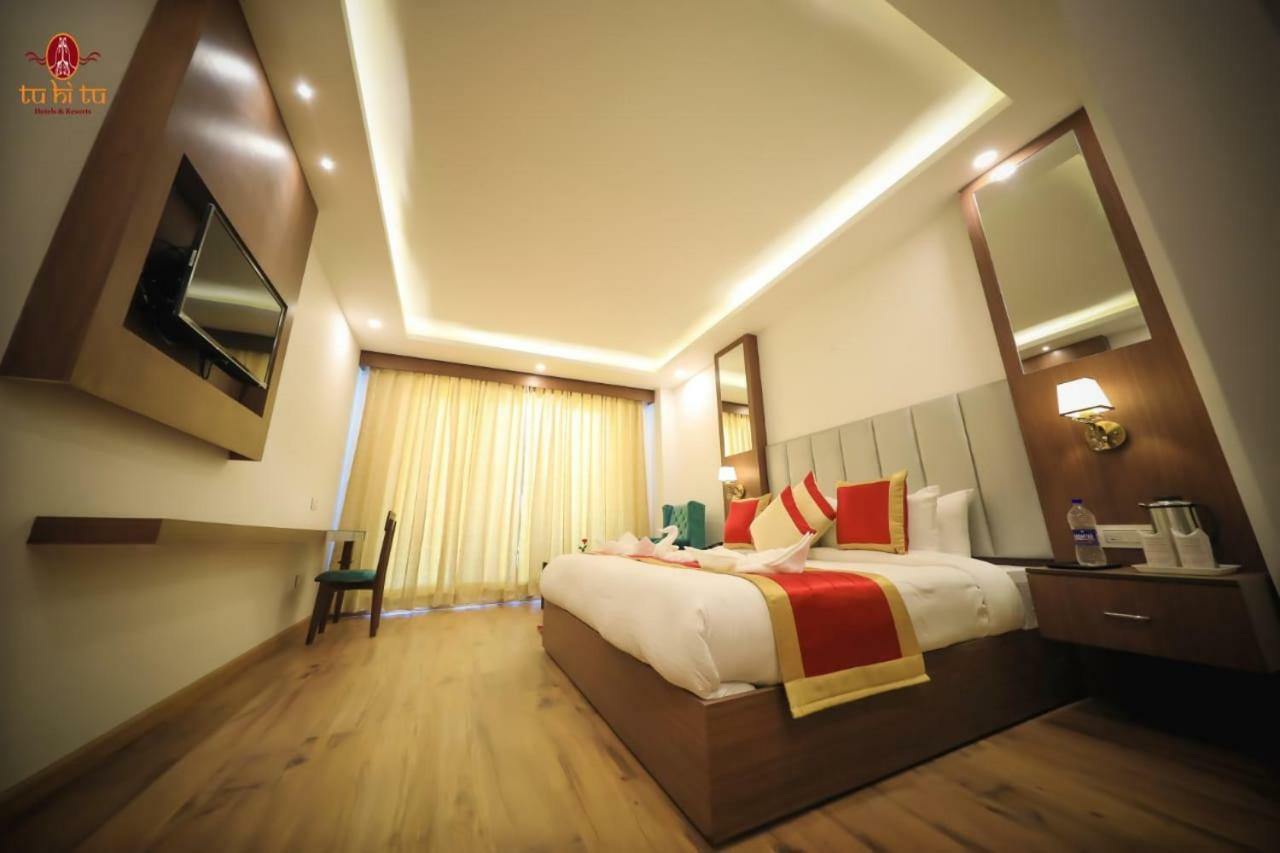 The Laurent And Banon Resorts Manāli Buitenkant foto