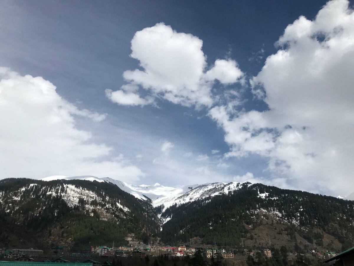 The Laurent And Banon Resorts Manāli Buitenkant foto