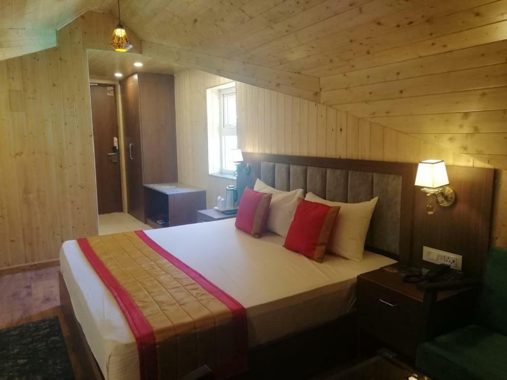 The Laurent And Banon Resorts Manāli Buitenkant foto
