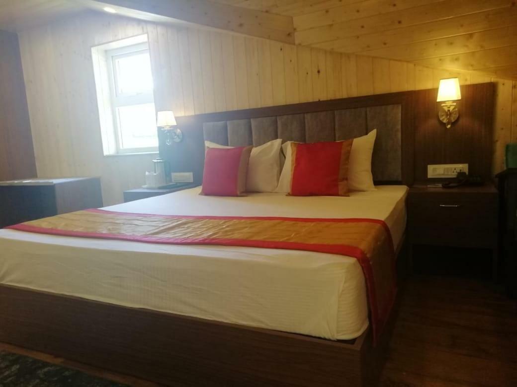 The Laurent And Banon Resorts Manāli Buitenkant foto